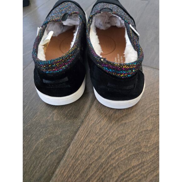 TOMS Classics Metallic Velvet Flats Girls Black Size 2 - Picture 4 of 6